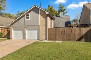 8522 Scenic Green Drive, Houston, TX 77088