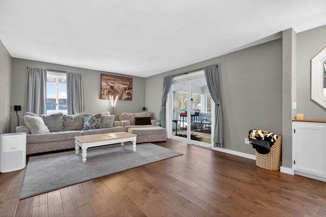 2 STAMES DRIVE, Appleton, WI 54914