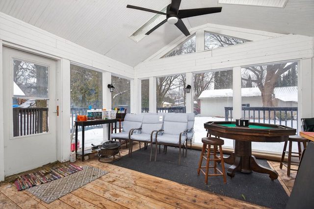 2 STAMES DRIVE, Appleton, WI 54914