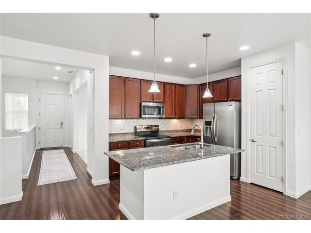 12542 Sandstone Dr, Broomfield, CO 80021