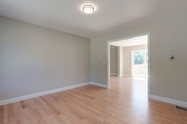 187 Allen Rd, Ashby, MA 01431
