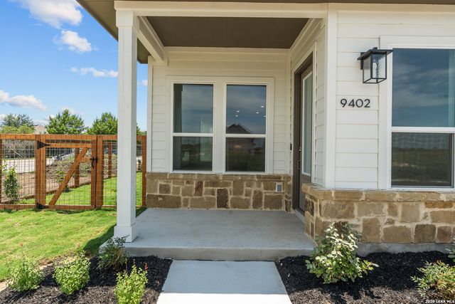 9431 Hidden Stone, Schertz, TX 78154