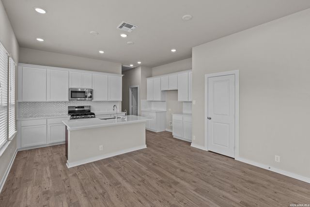 9431 Hidden Stone, Schertz, TX 78154