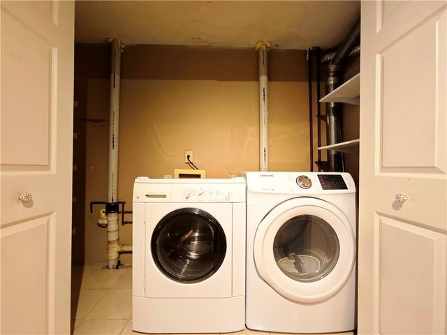 1299 Keys Lake NE Drive, Atlanta, GA 30319