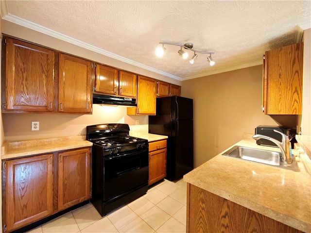 1299 Keys Lake NE Drive, Atlanta, GA 30319