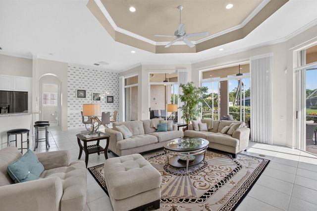 5281 Brooklawn Terrace, Boynton Beach, FL 33437