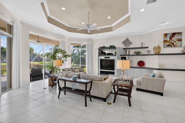 5281 Brooklawn Terrace, Boynton Beach, FL 33437