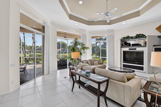 5281 Brooklawn Terrace, Boynton Beach, FL 33437