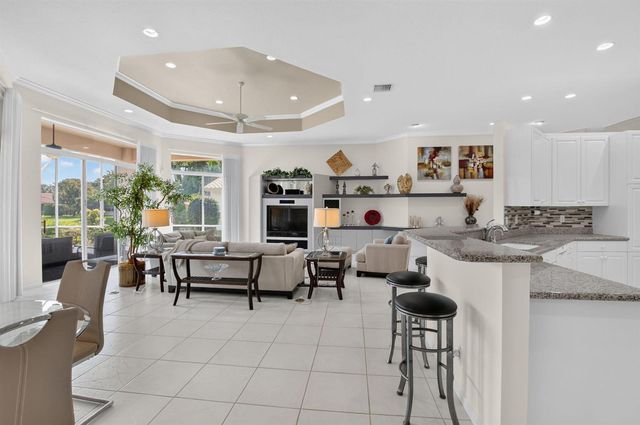5281 Brooklawn Terrace, Boynton Beach, FL 33437