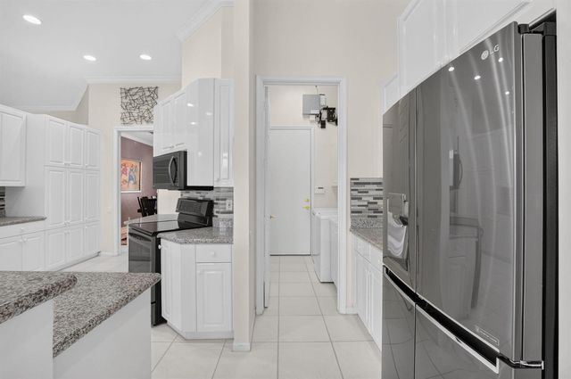 5281 Brooklawn Terrace, Boynton Beach, FL 33437