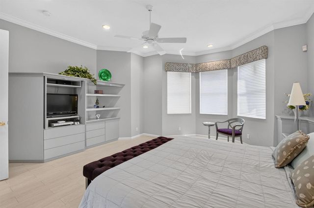 5281 Brooklawn Terrace, Boynton Beach, FL 33437