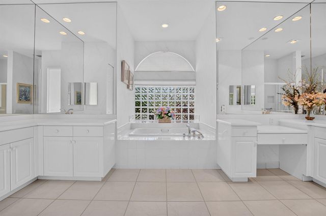 5281 Brooklawn Terrace, Boynton Beach, FL 33437
