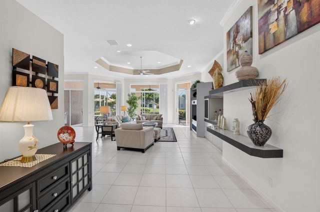5281 Brooklawn Terrace, Boynton Beach, FL 33437