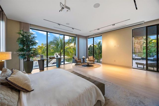 905 Belle Meade Island Drive, Miami, FL 33138