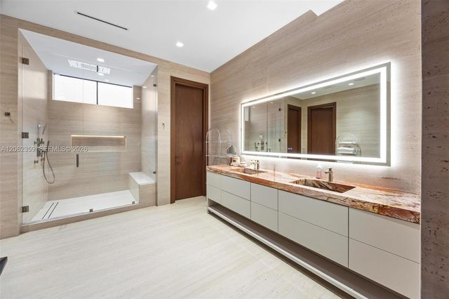 905 Belle Meade Island Drive, Miami, FL 33138
