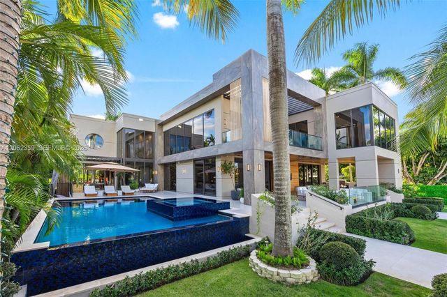 905 Belle Meade Island Drive, Miami, FL 33138