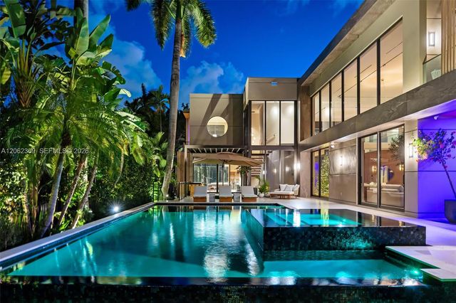 905 Belle Meade Island Drive, Miami, FL 33138