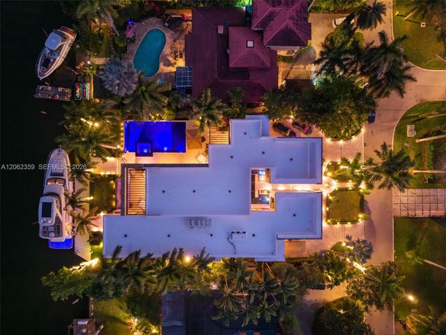 905 Belle Meade Island Drive, Miami, FL 33138