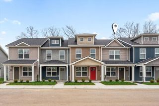 115 Quarry Point Dr, Clarksville, TN 37043