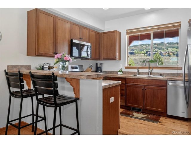 150 Fairview Ln, Granby, CO 80446