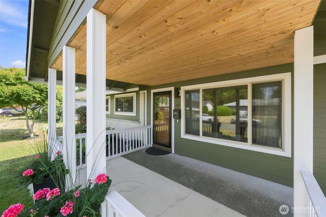 602 22nd Street SE, Auburn, WA 98002