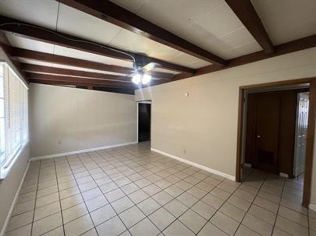 610 N Main ST A, Kyle, TX 78640