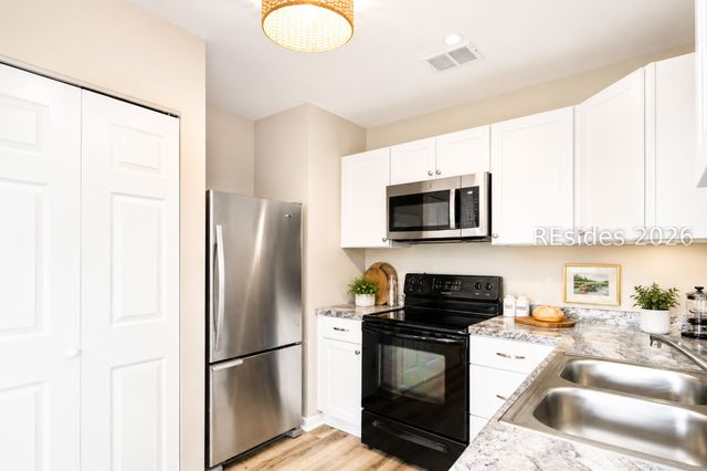 1504 Quarter Horse Rd, Beaufort, SC 29906