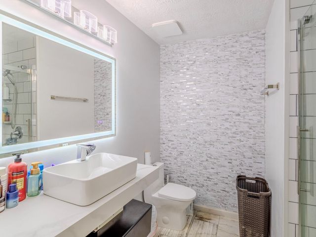9014 Carriage Point Drive, Sugar Land, TX 77479