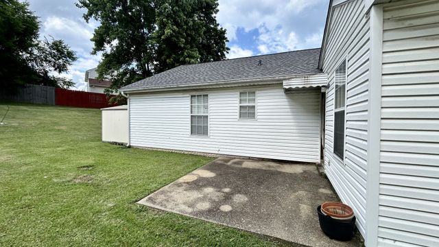 1912 Gulf Breeze Pl, Madison, TN 37115