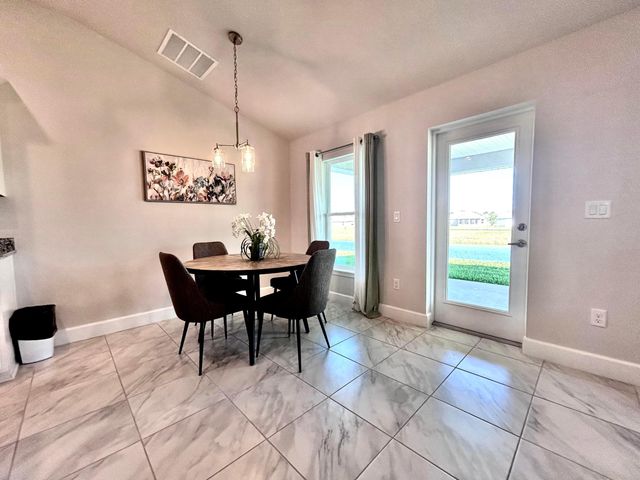 8826 Waterstone Boulevard, Fort Pierce, FL 34951