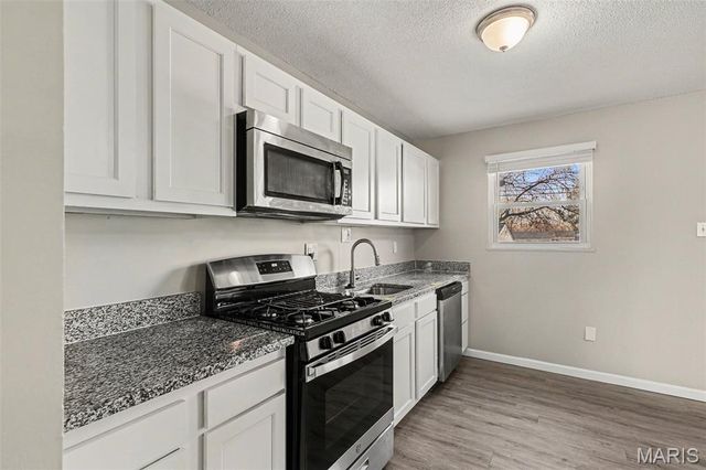 11983 Holly Brook Drive, Maryland Heights, MO 63043