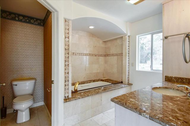 8527 Wonderland Avenue, Los Angeles, CA 90046