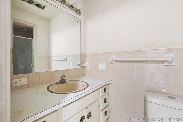 1010 Waco Street, Durant, OK 74701