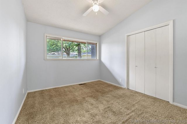 1010 Waco Street, Durant, OK 74701