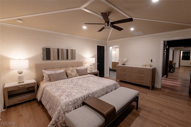 1325 Canterbury DR, Fort Myers, FL 33901