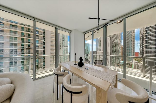 1111 SW 1st Ave 2719-N, Miami, FL 33130