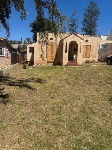 1248 Crescent Drive, Glendale, CA 91205