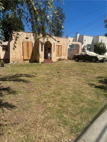 1248 Crescent Drive, Glendale, CA 91205