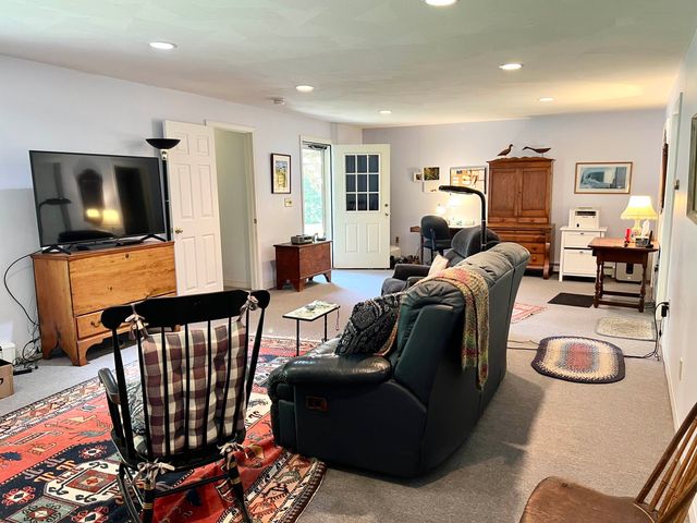 136 Morningside Commons, Brattleboro, VT 05301