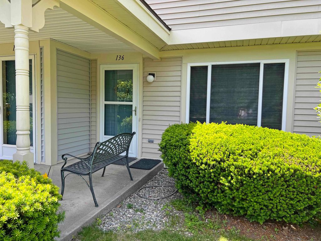 136 Morningside Commons, Brattleboro, VT 05301