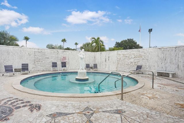 3150 Royal Palm Court, Dania Beach, FL 33312