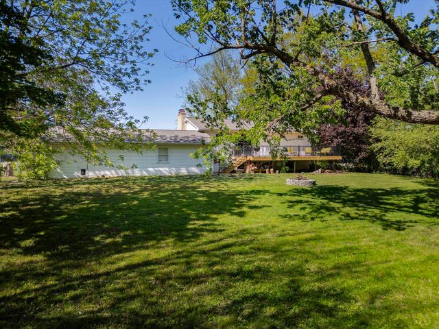 4224 Cherrywood Drive, Cedar Falls, IA 50613