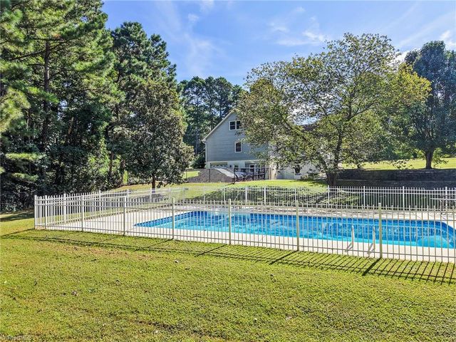 197 Hicks Court, Lexington, NC 27295