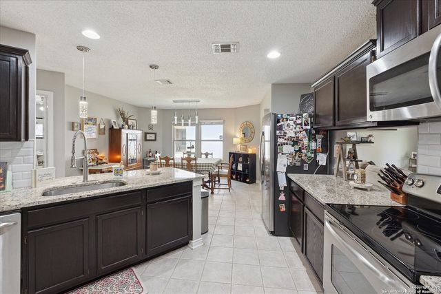 6927 Country Rose, San Antonio, TX 78240