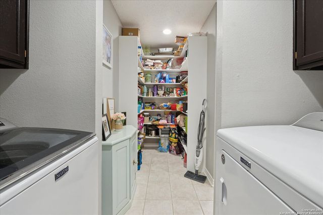 6927 Country Rose, San Antonio, TX 78240