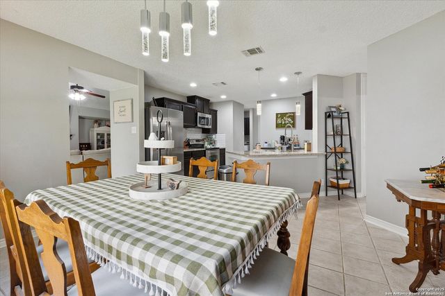 6927 Country Rose, San Antonio, TX 78240