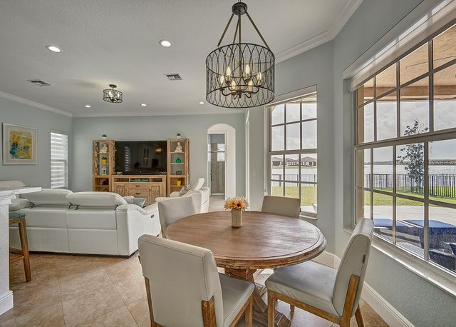 8980 Lakeview Place, Parkland, FL 33076