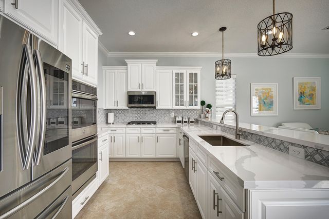 8980 Lakeview Place, Parkland, FL 33076