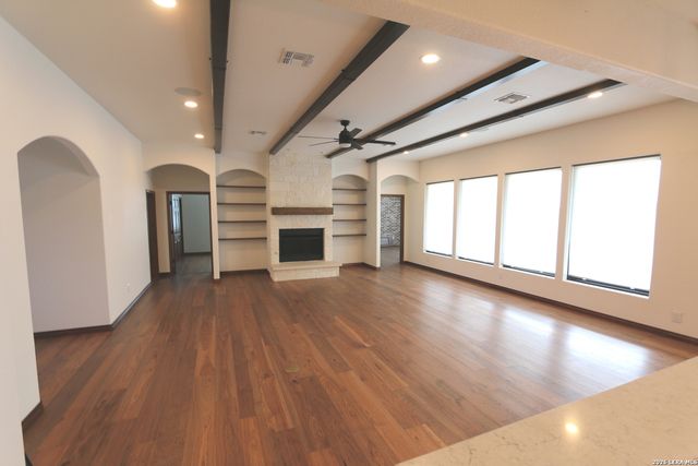 120 Western Way, Adkins, TX 78101
