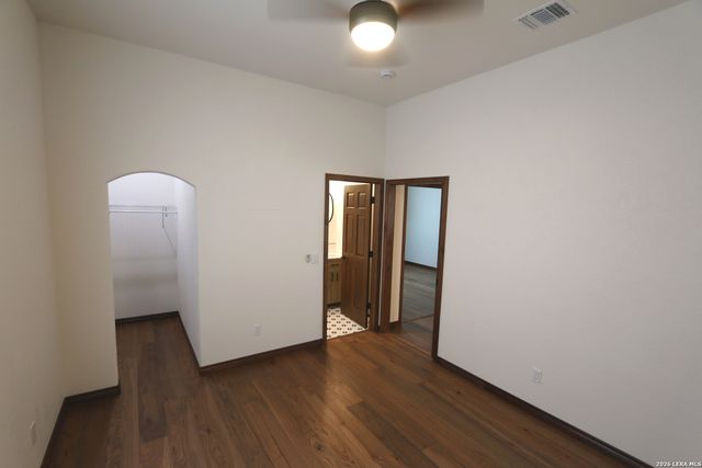 120 Western Way, Adkins, TX 78101